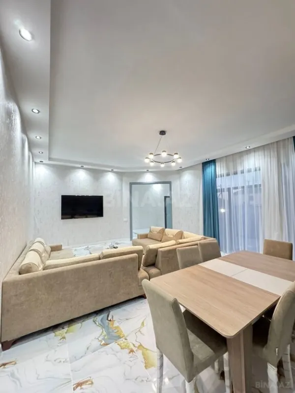 Satılır 4 otaqlı həyət evi 160 m²