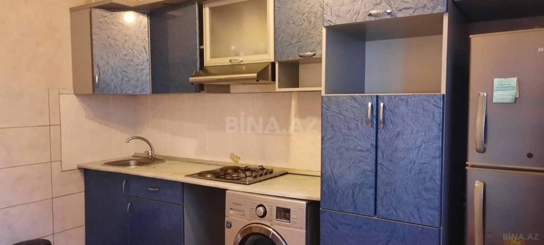 Kirayə verilir 2 otaqlı mənzil 76 m²