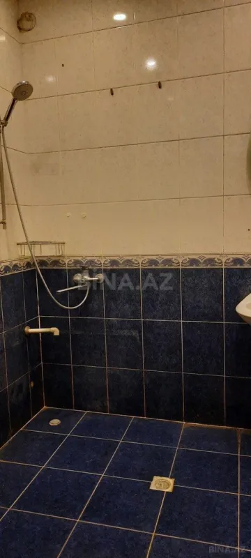 Kirayə verilir 2 otaqlı mənzil 76 m²