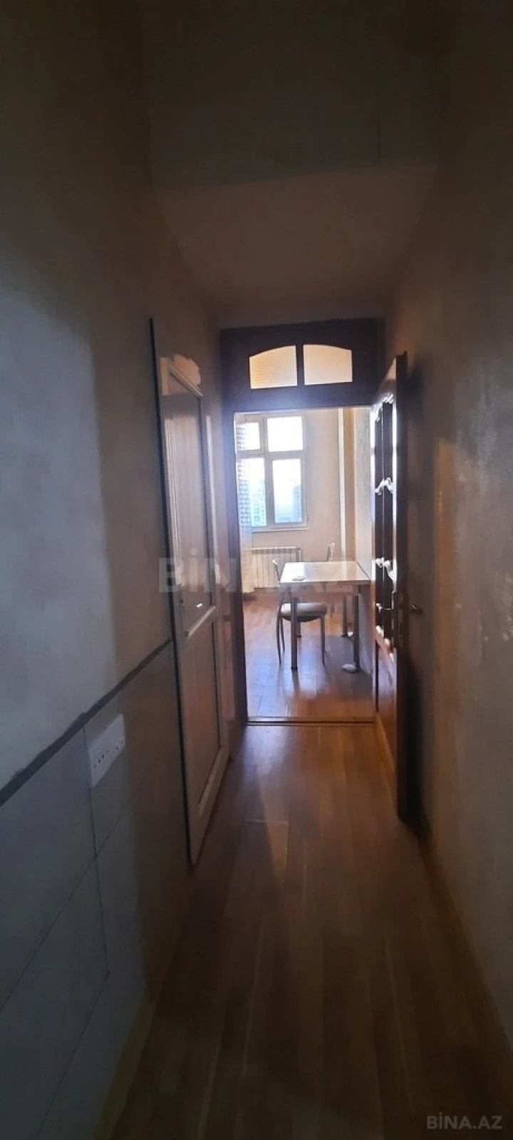 Kirayə verilir 2 otaqlı mənzil 76 m²