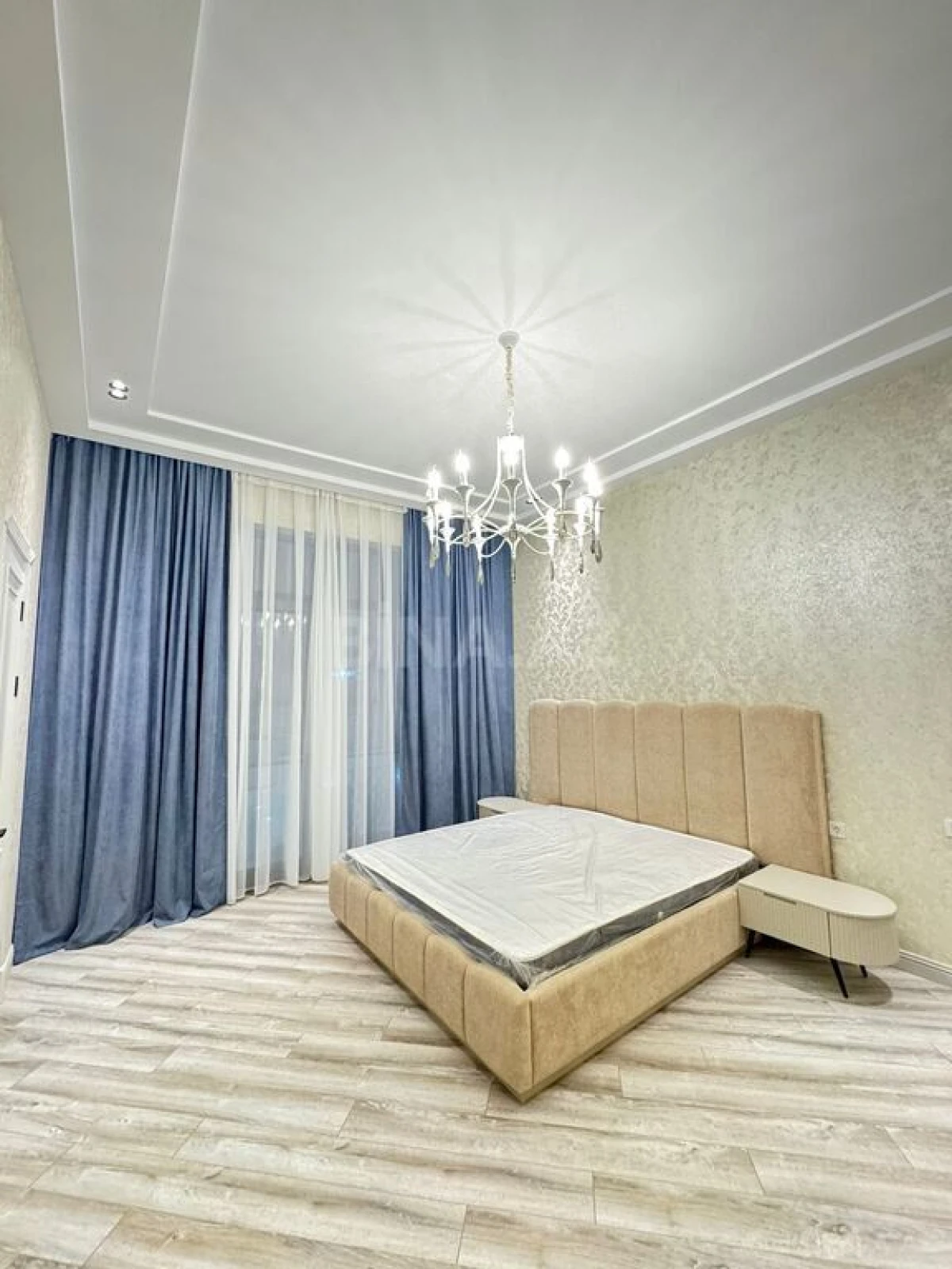 Satılır 4 otaqlı həyət evi 200 m²