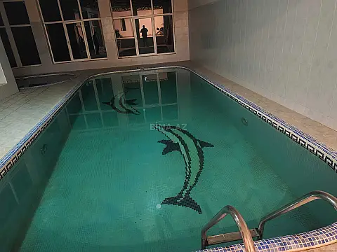 Kirayə verilir 6 otaqlı həyət evi 300 m²