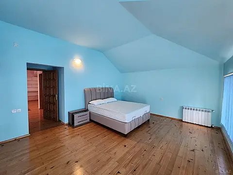 Kirayə verilir 6 otaqlı həyət evi 300 m²