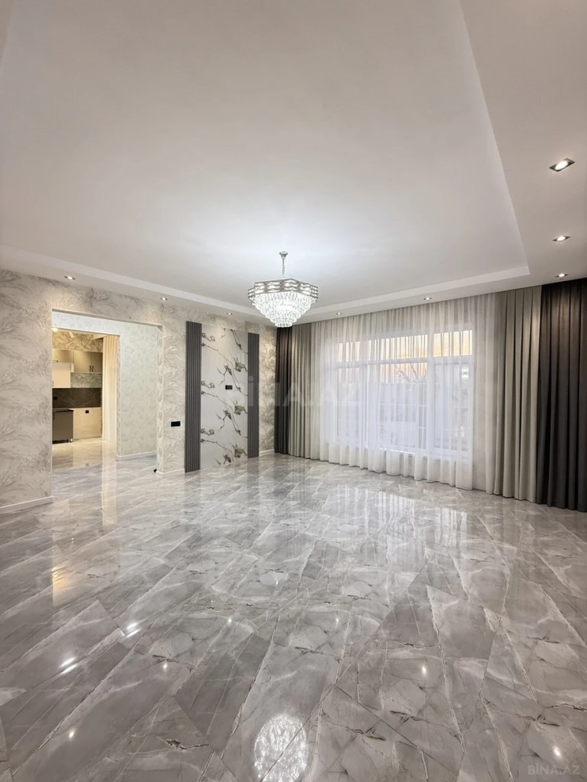 Satılır 4 otaqlı həyət evi 160 m²