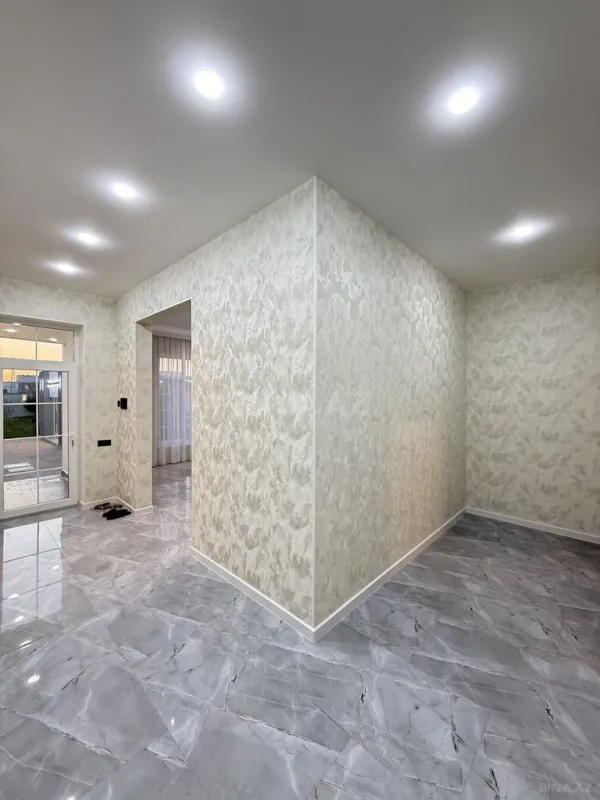 Satılır 4 otaqlı həyət evi 160 m²