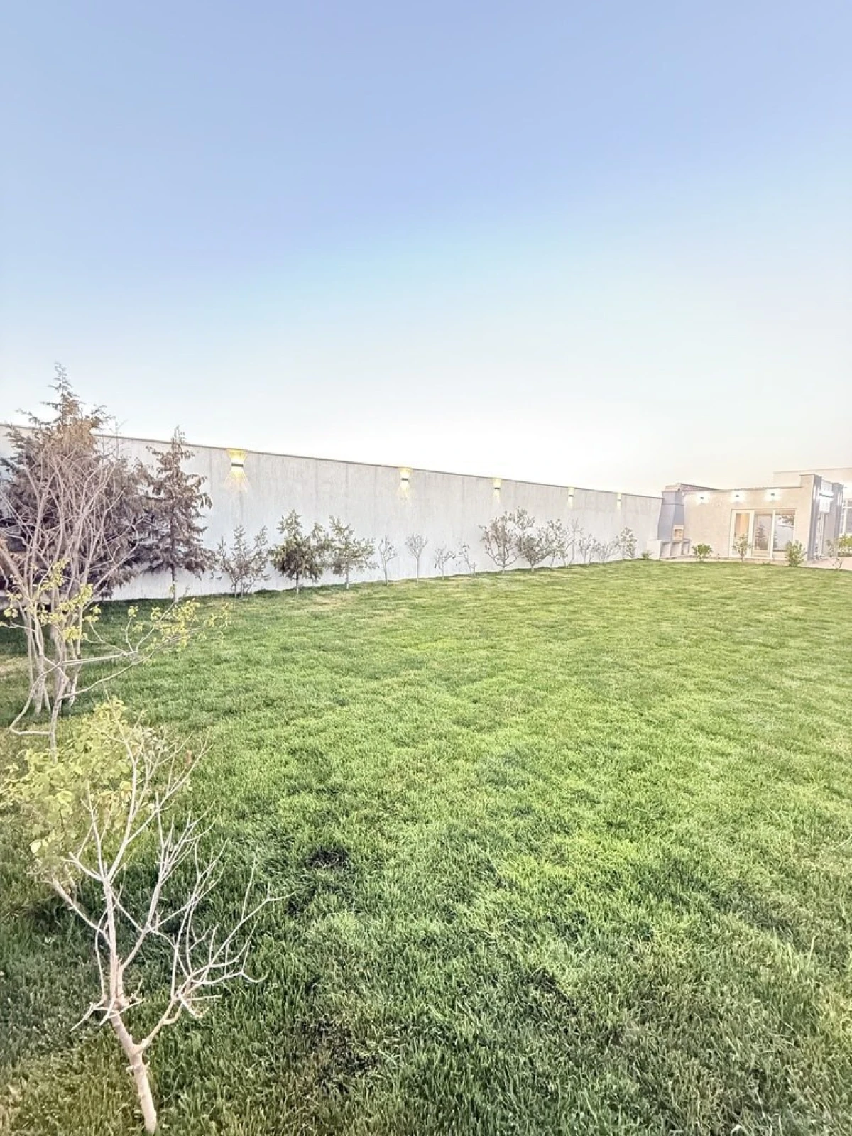 Satılır 4 otaqlı həyət evi 160 m²