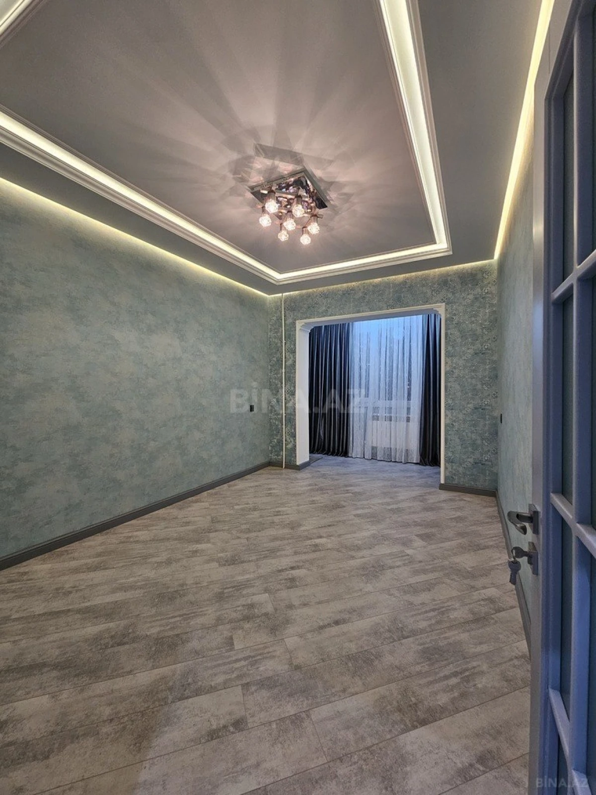 Satılır 3 otaqlı mənzil 84 m²