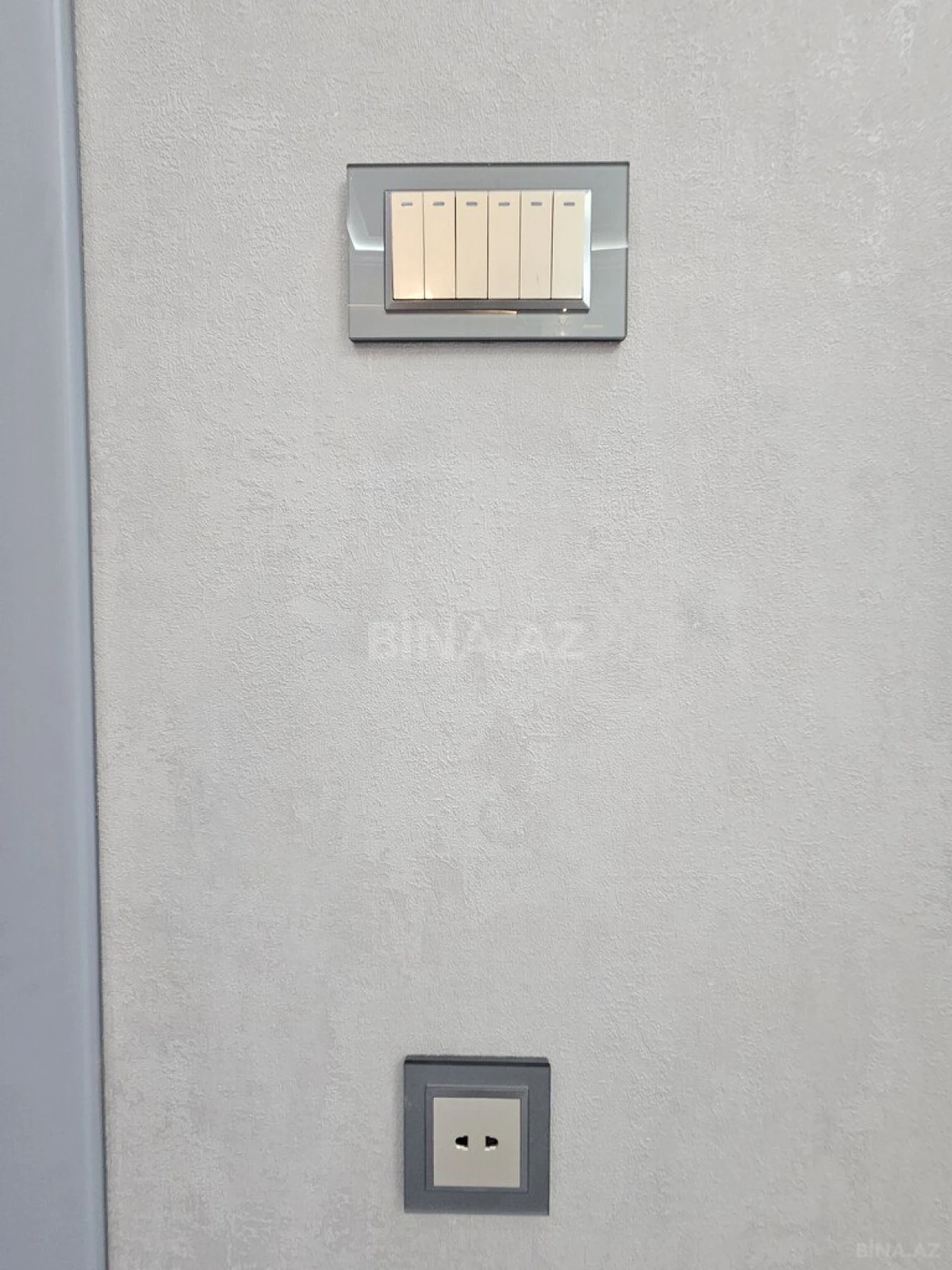 Satılır 3 otaqlı mənzil 84 m²