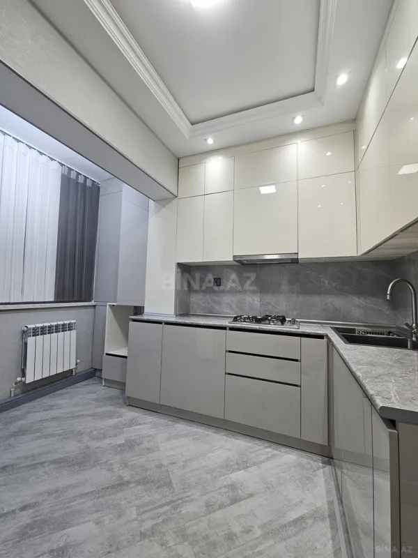 Satılır 3 otaqlı mənzil 84 m²
