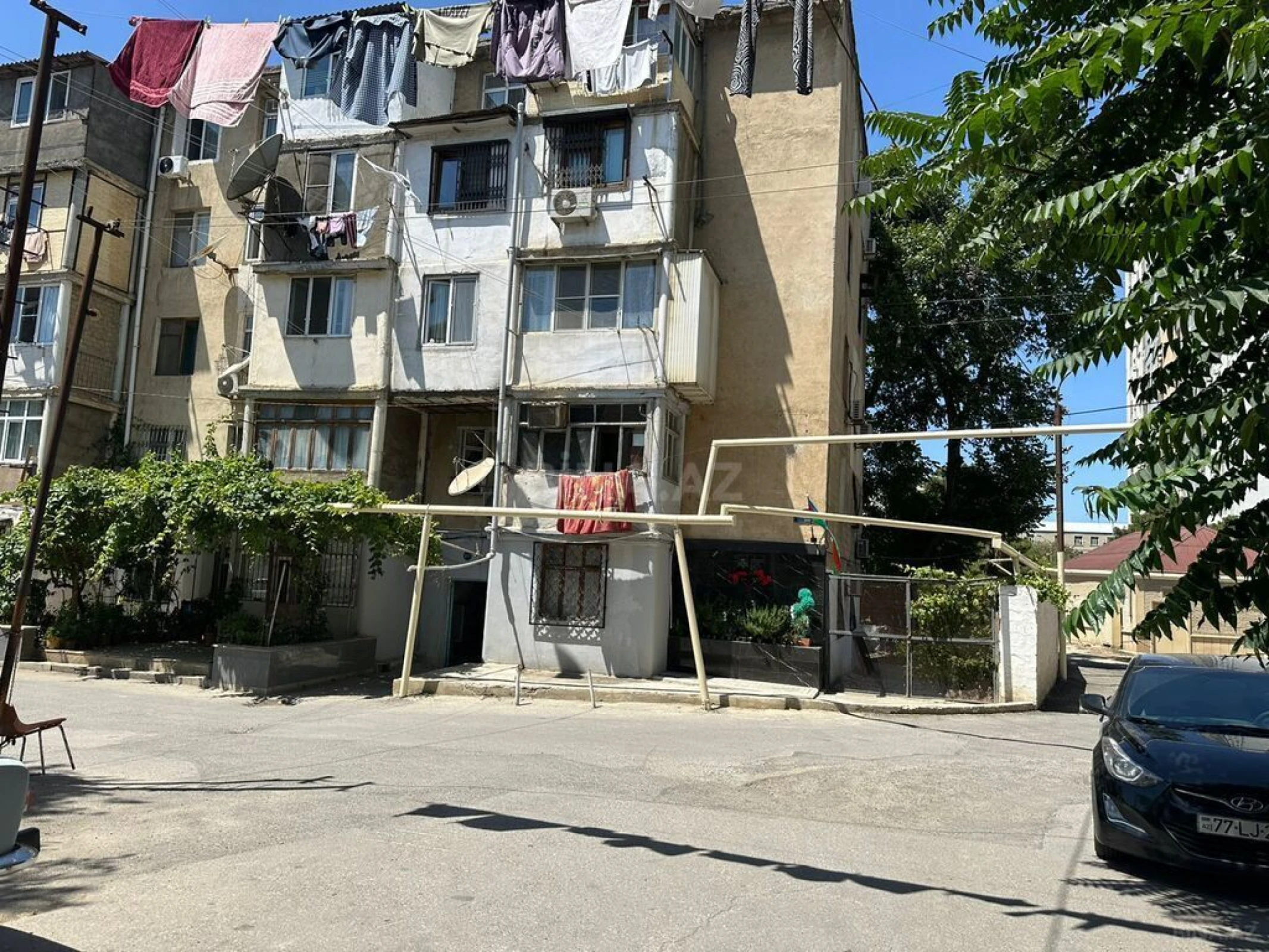 Satılır 3 otaqlı mənzil 70 m²