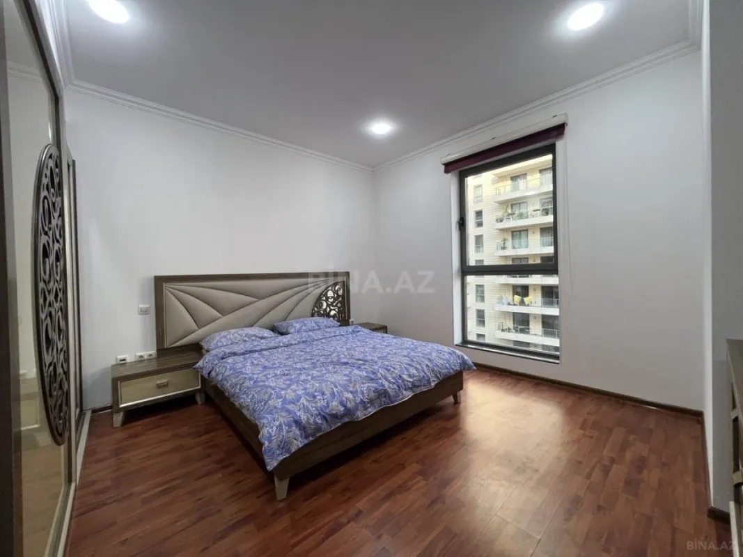 Kirayə verilir 3 otaqlı mənzil 120 m²