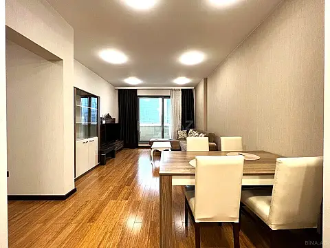 Kirayə verilir 2 otaqlı mənzil 95 m²