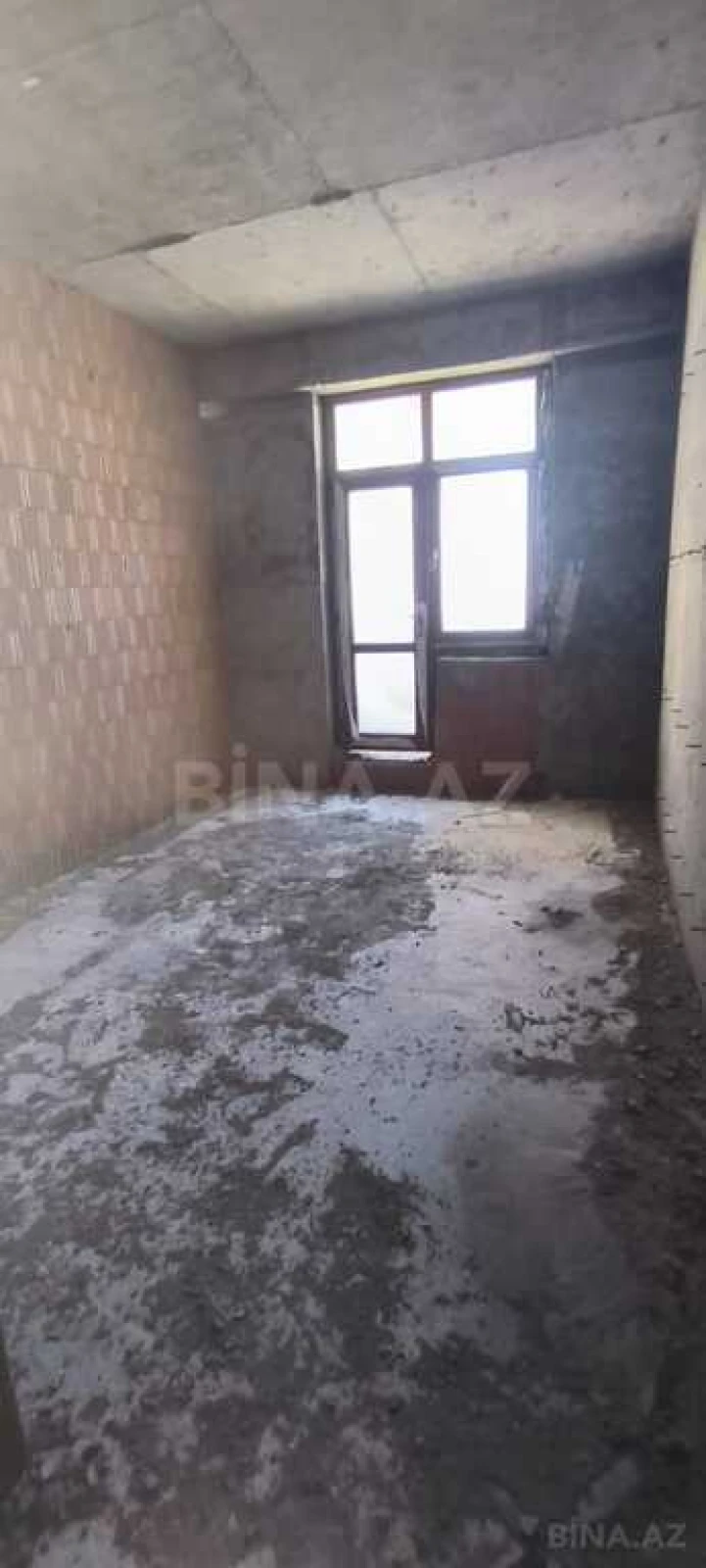 Satılır 3 otaqlı mənzil 165 m²