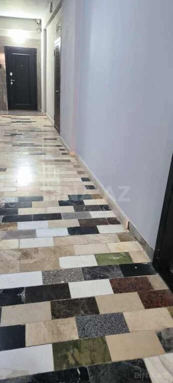 Satılır 3 otaqlı mənzil 165 m²