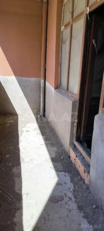 Satılır 3 otaqlı mənzil 165 m²