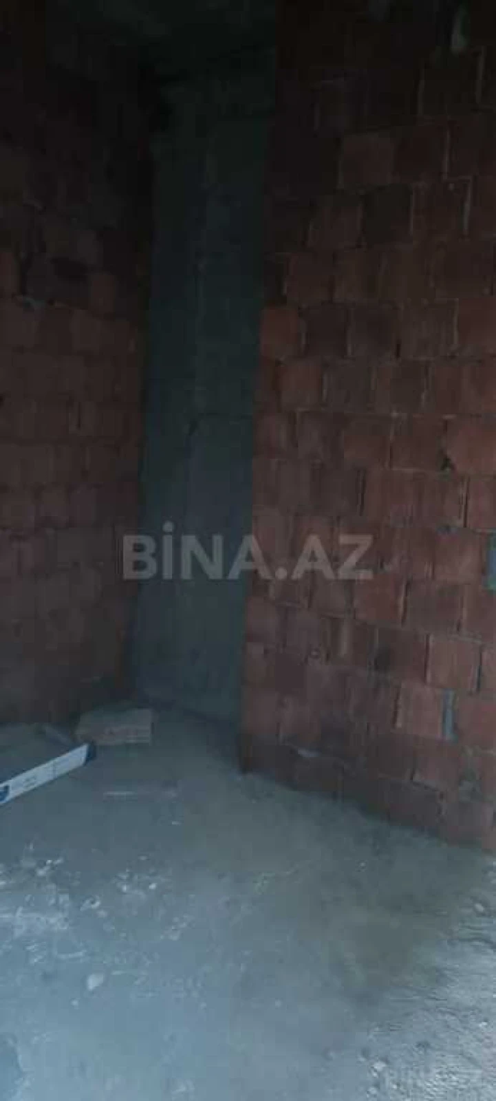 Satılır 3 otaqlı mənzil 165 m²