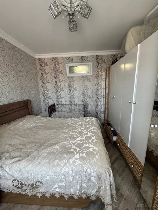 Satılır 3 otaqlı mənzil 56 m²