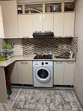 Satılır 3 otaqlı mənzil 56 m²