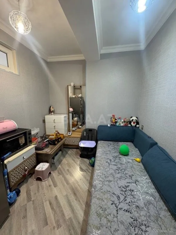 Satılır 3 otaqlı mənzil 56 m²
