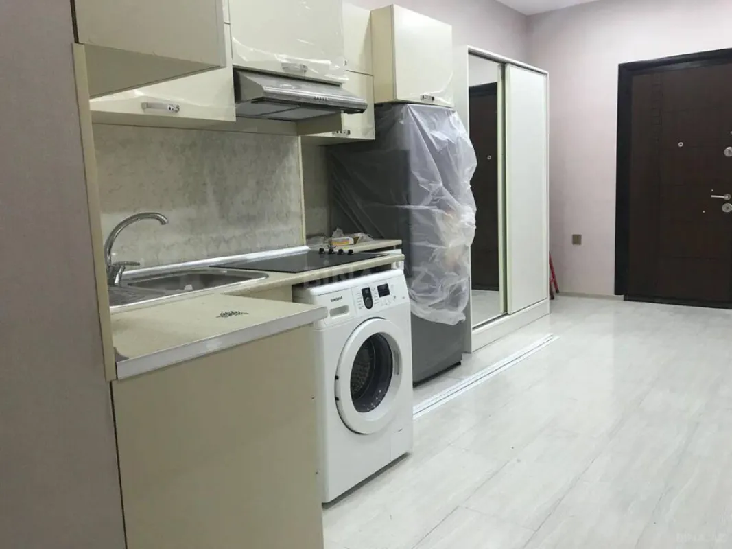 Satılır 3 otaqlı mənzil 115 m²