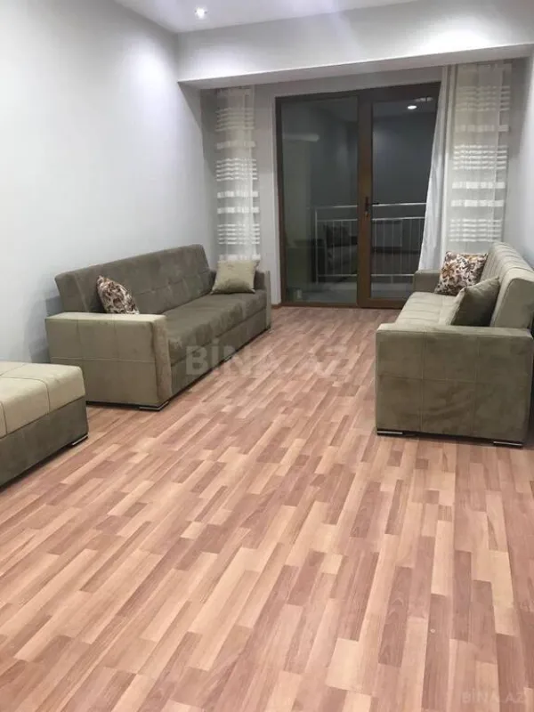 Satılır 3 otaqlı mənzil 115 m²