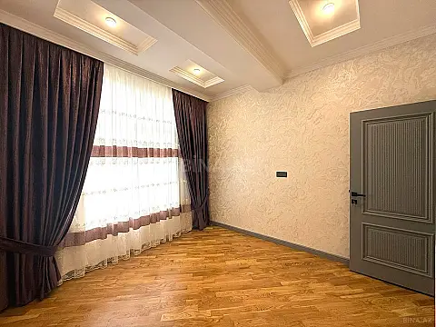 Satılır 3 otaqlı mənzil 92 m²
