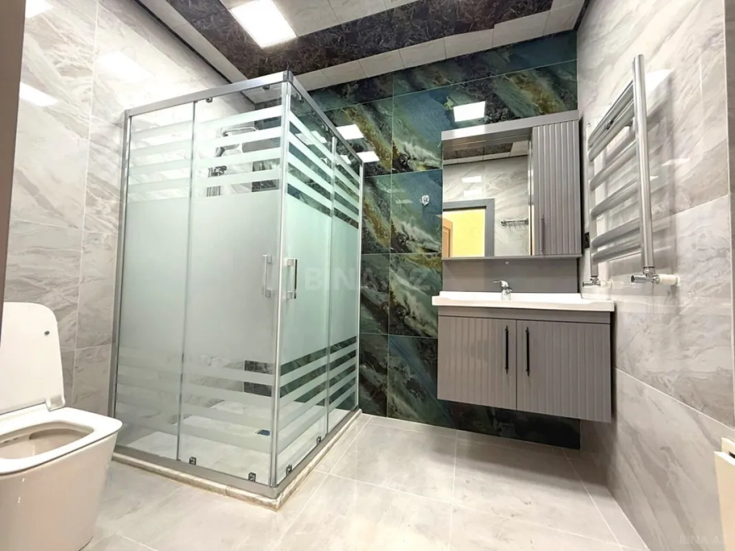 Satılır 3 otaqlı mənzil 92 m²