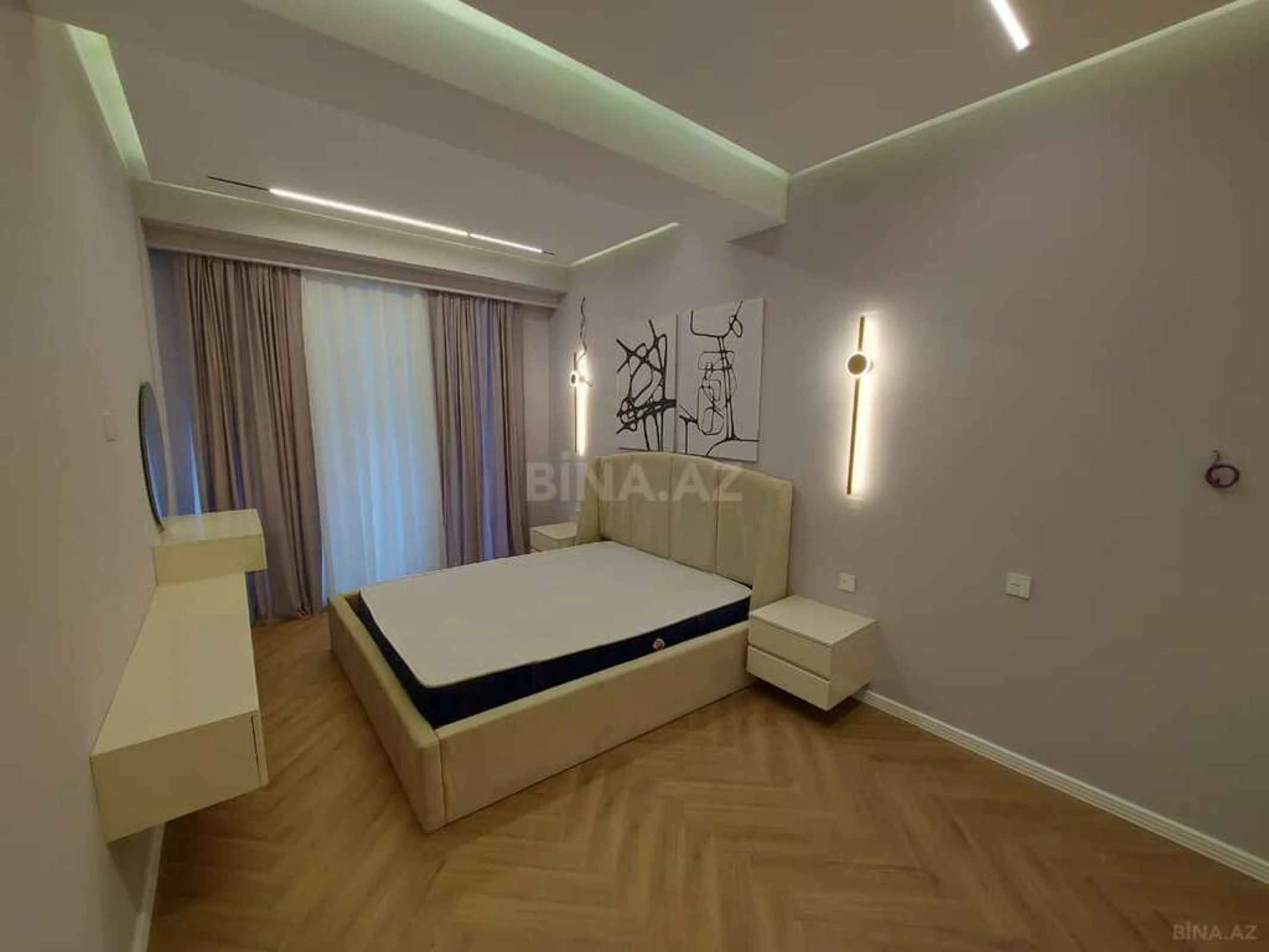 Kirayə verilir 2 otaqlı mənzil 80 m²