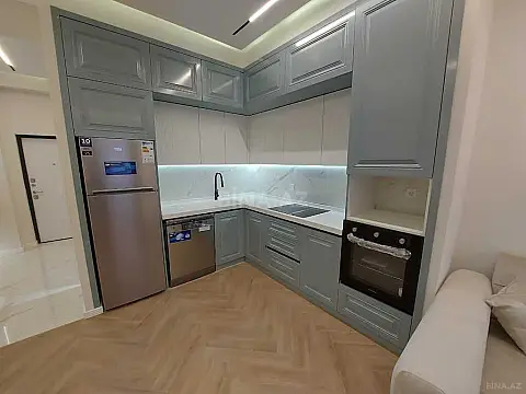 Kirayə verilir 2 otaqlı mənzil 80 m²