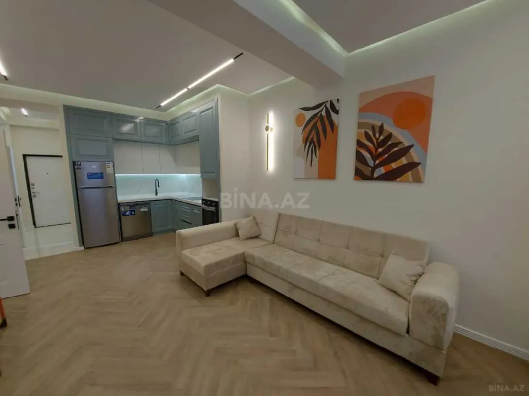 Kirayə verilir 2 otaqlı mənzil 80 m²