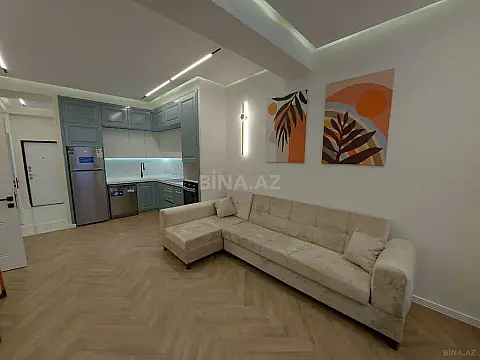 Kirayə verilir 2 otaqlı mənzil 80 m²