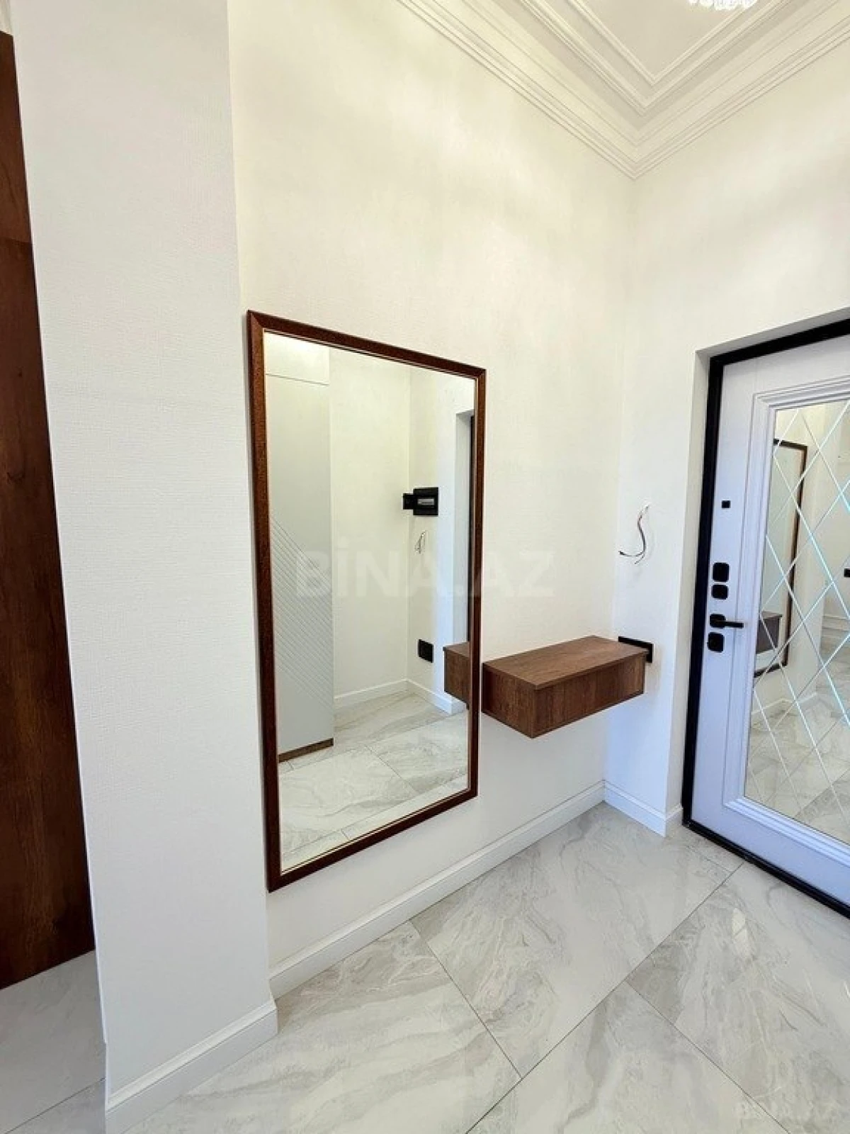 Satılır 3 otaqlı mənzil 100 m²