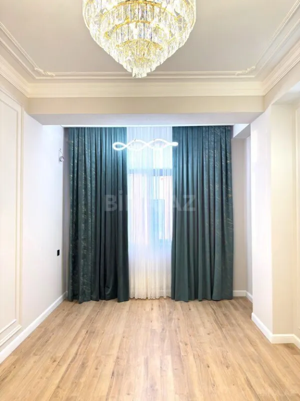 Satılır 3 otaqlı mənzil 100 m²