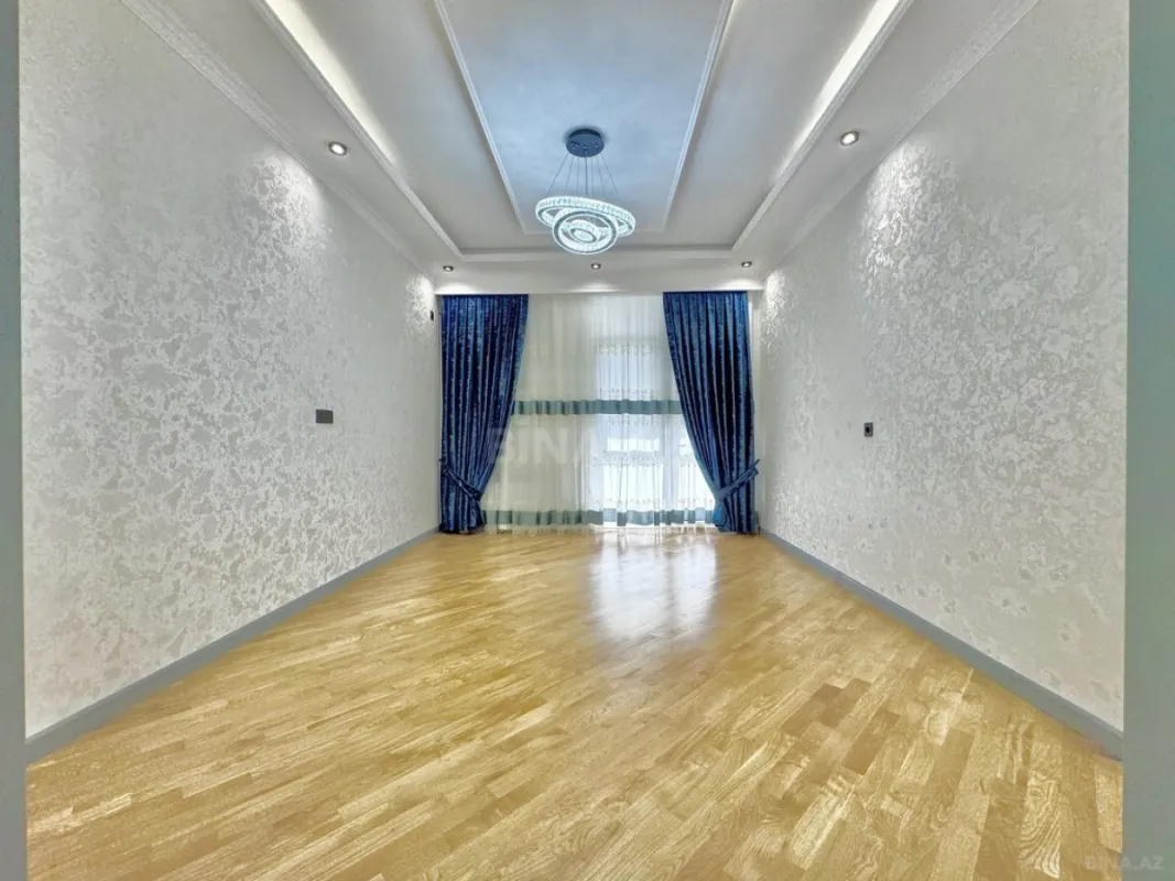Satılır 3 otaqlı mənzil 92 m²