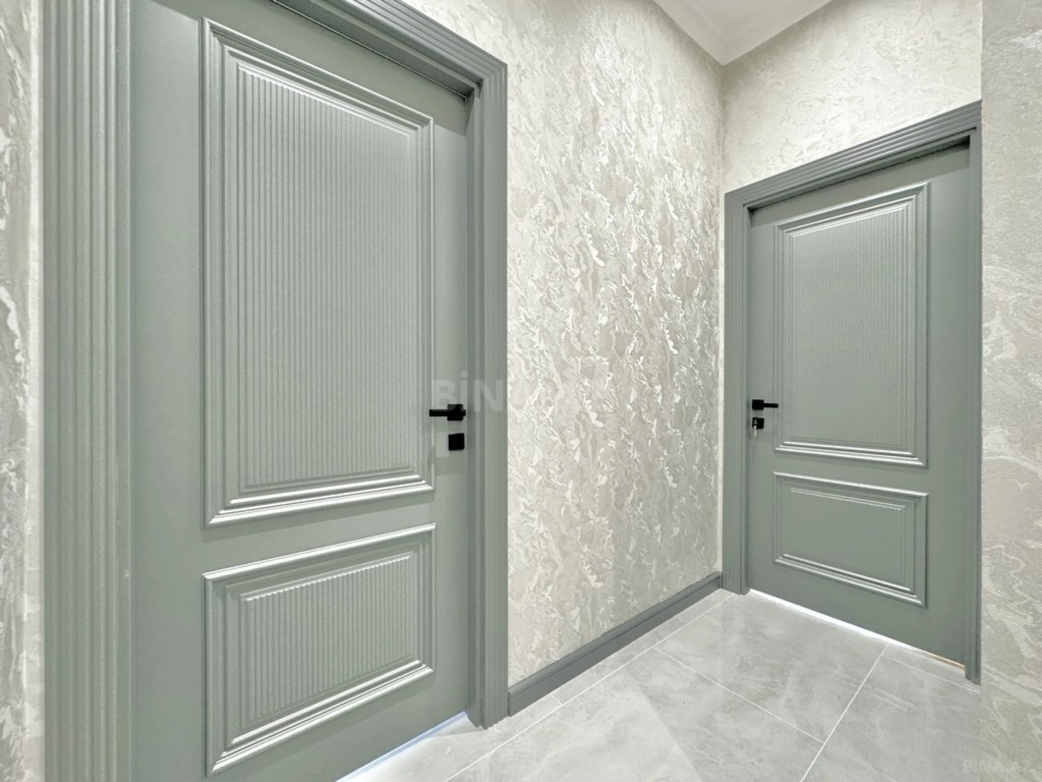 Satılır 3 otaqlı mənzil 92 m²