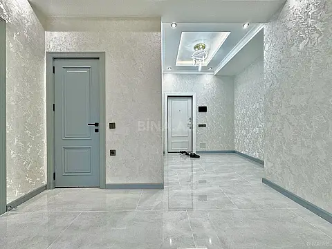 Satılır 3 otaqlı mənzil 92 m²