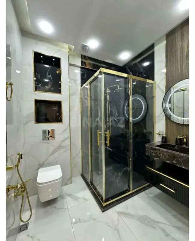 Satılır 3 otaqlı mənzil 128 m²