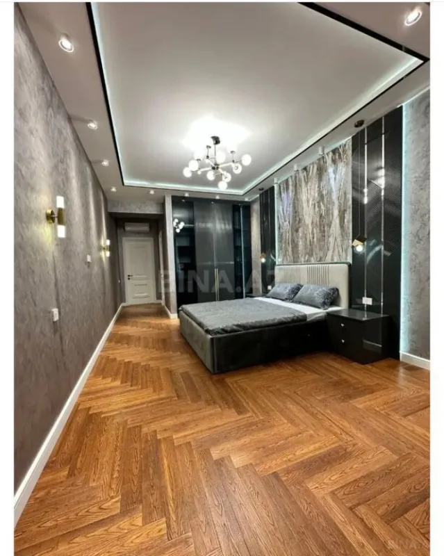 Satılır 3 otaqlı mənzil 128 m²