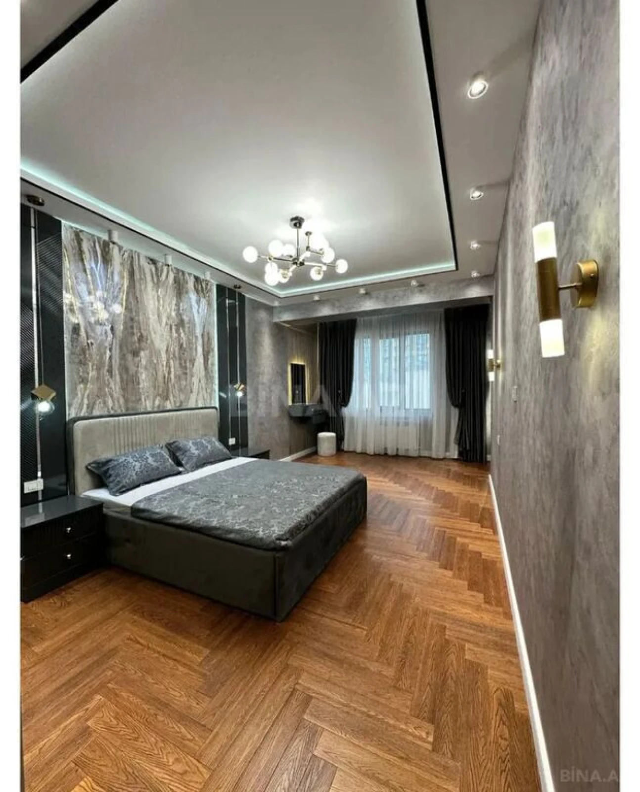 Satılır 3 otaqlı mənzil 128 m²