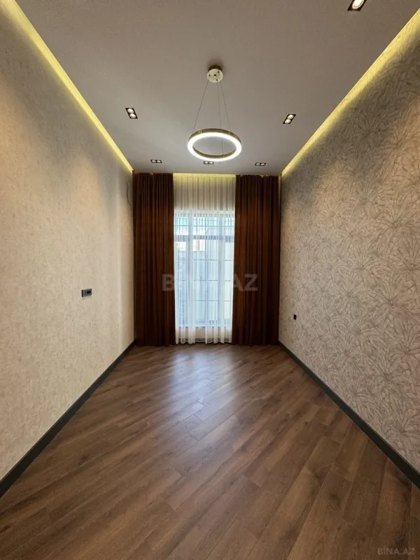 Satılır 6 otaqlı həyət evi 400 m²
