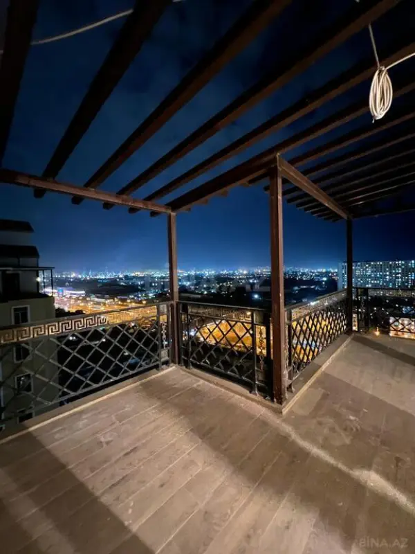 Satılır 7 otaqlı mənzil 510 m²