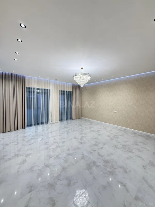Satılır 4 otaqlı həyət evi 160 m²