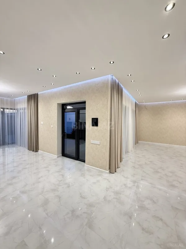 Satılır 4 otaqlı həyət evi 160 m²