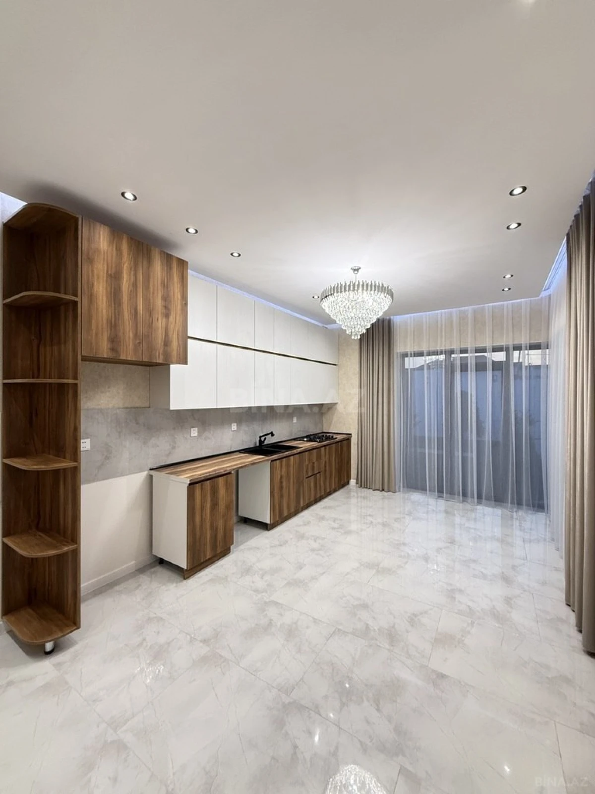 Satılır 4 otaqlı həyət evi 160 m²