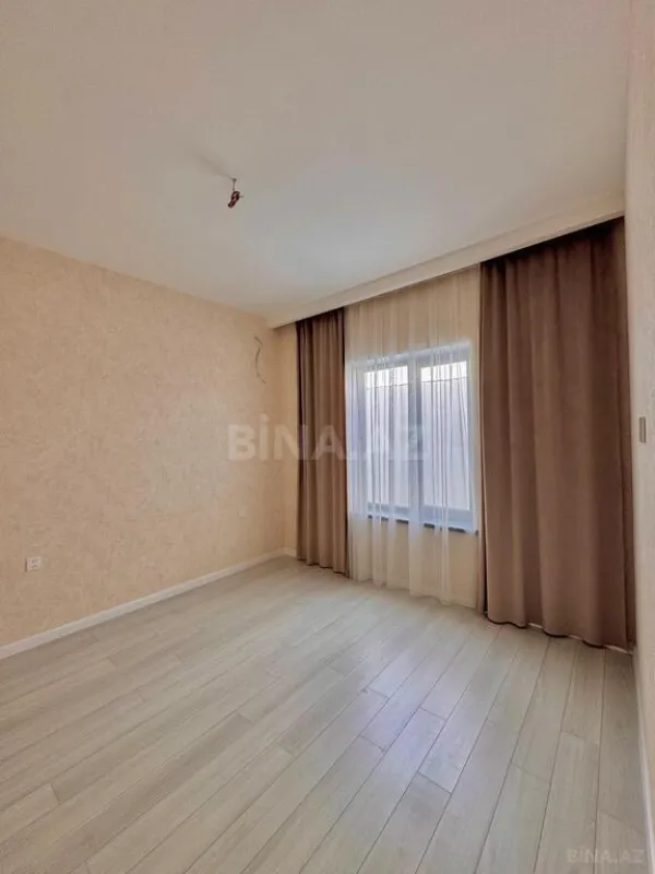 Satılır 4 otaqlı həyət evi 170 m²