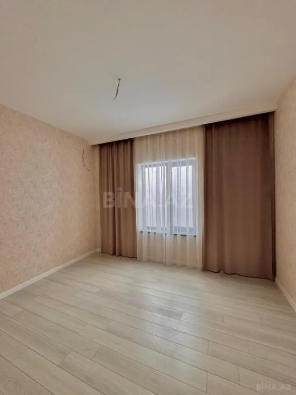 Satılır 4 otaqlı həyət evi 170 m²