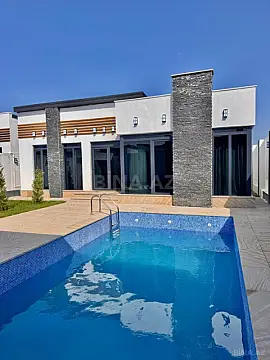 Satılır 4 otaqlı həyət evi 170 m²