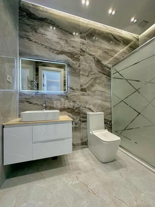 Satılır 5 otaqlı həyət evi 250 m²