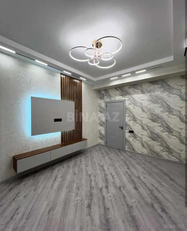 Satılır 2 otaqlı mənzil 62 m²