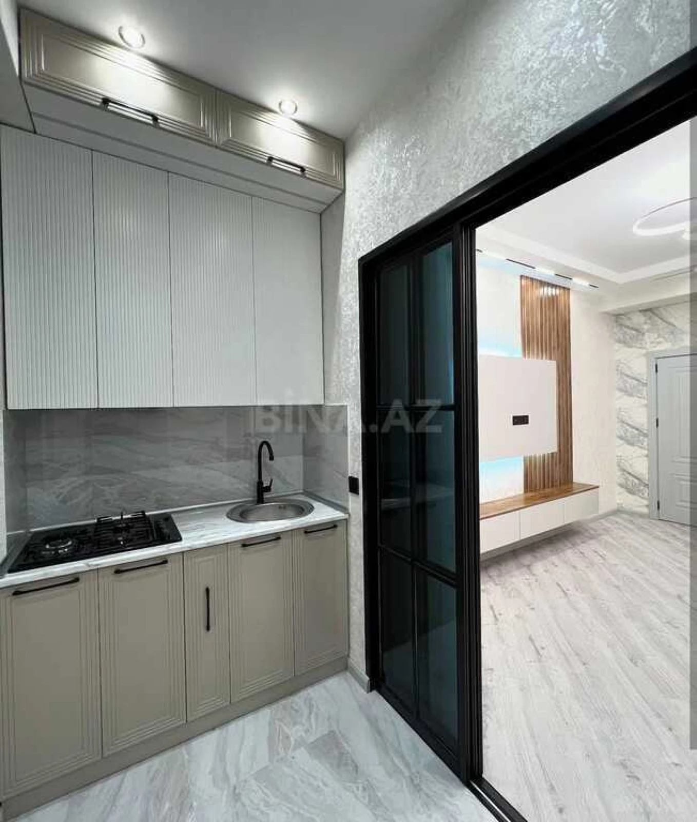 Satılır 2 otaqlı mənzil 62 m²